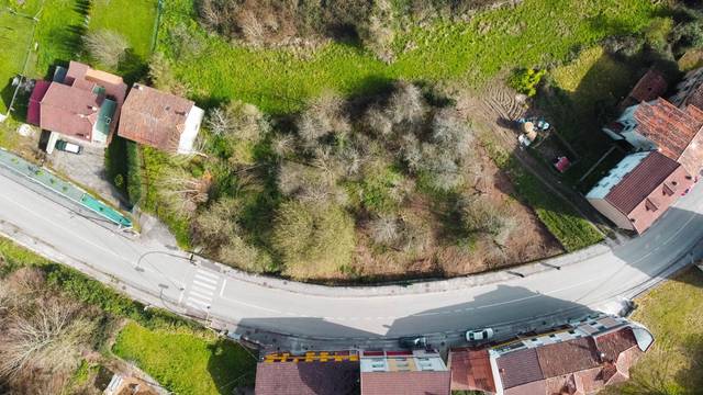 Terreno residencial en Venta en Lugar ROZAES, 63 en Bimenes