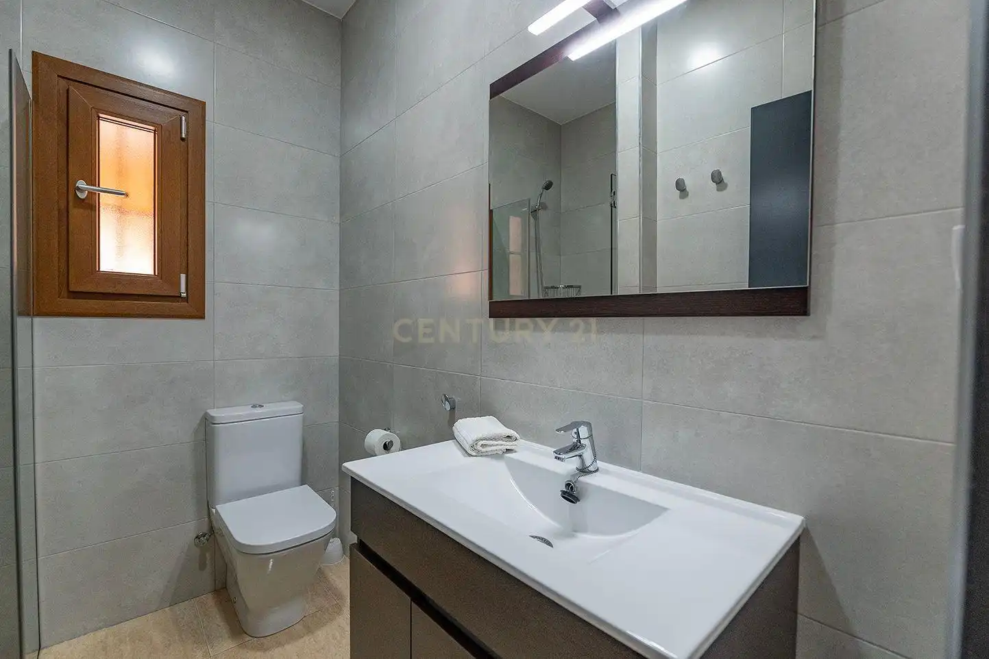 Bathroom of Houses for sale in Calpe / Calp  with Private garden, Storage room and Swimming Pool
