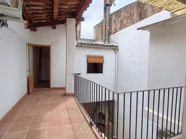 Reihenhaus mit Balkon zum Verkauf in Carrer Mestre Saura