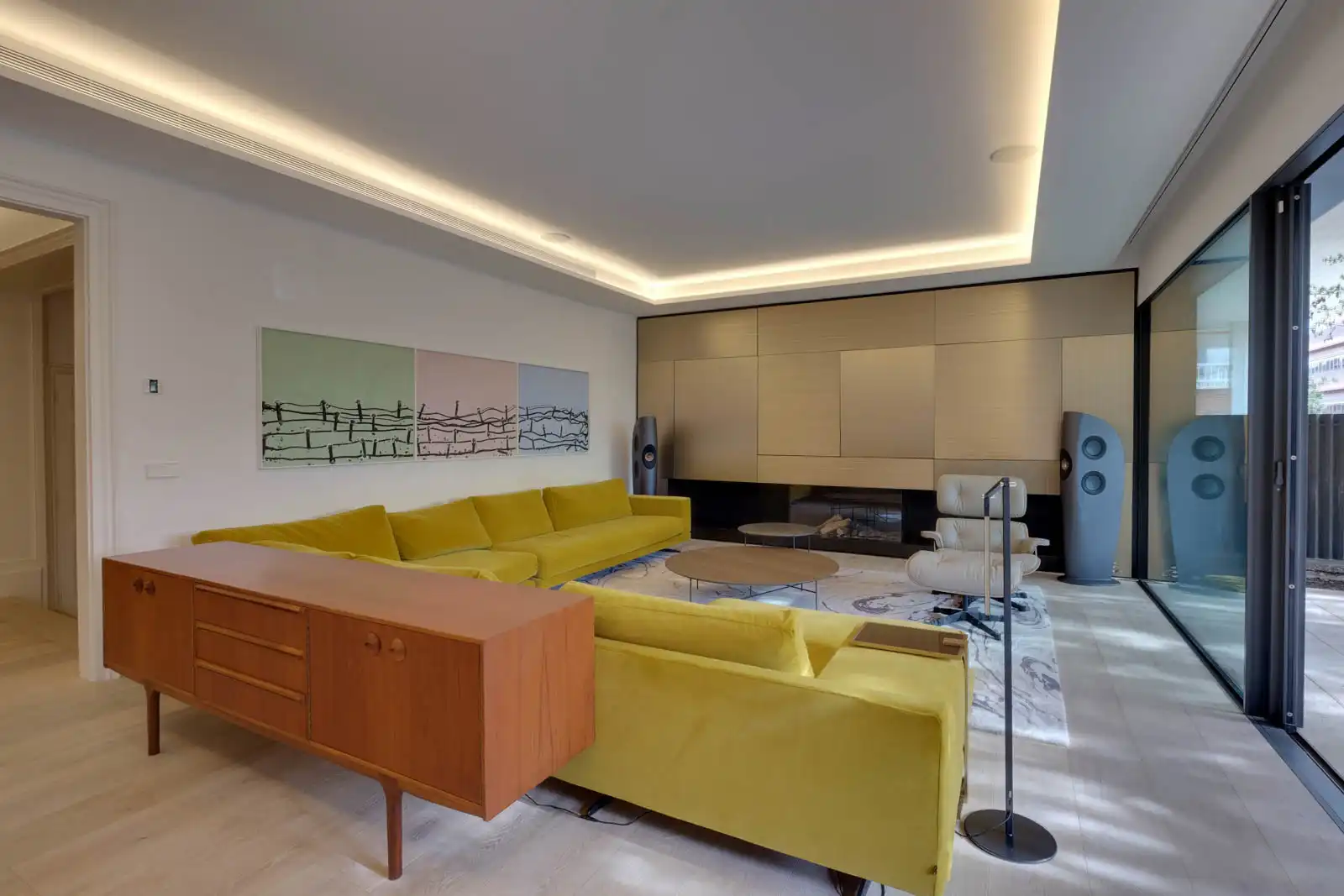 Living room of Flat for sale in Barcelona  with Air Conditioner, Heating and Parquet flooring