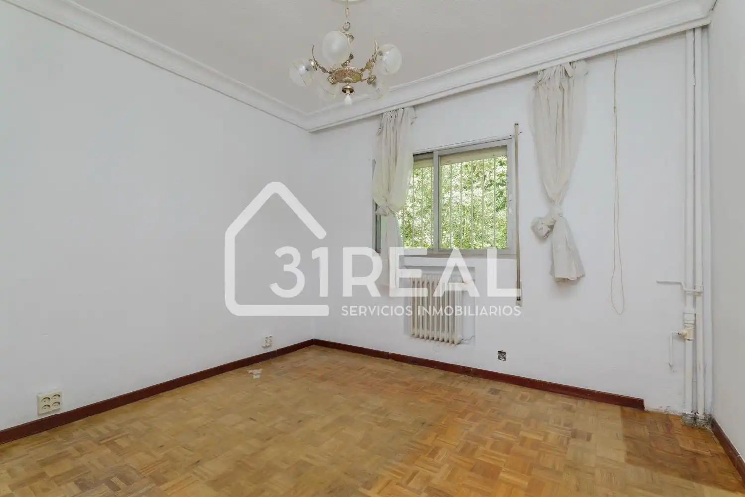 Habitación de Piso en venta en Madrid con Calefacción, Jardín privado y Parquet