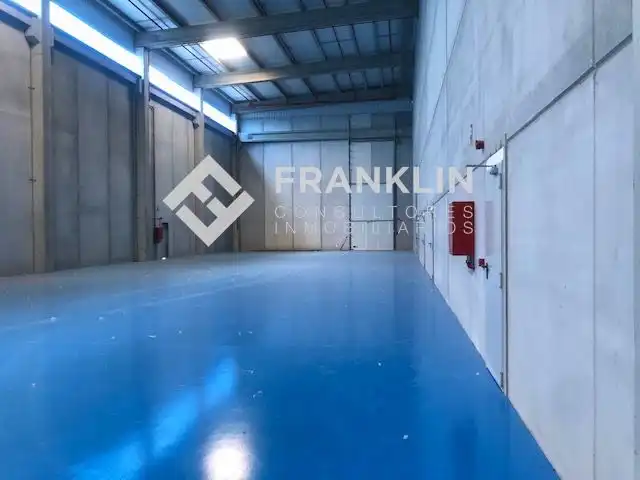 Fabrikhallen zur Miete in Celrà