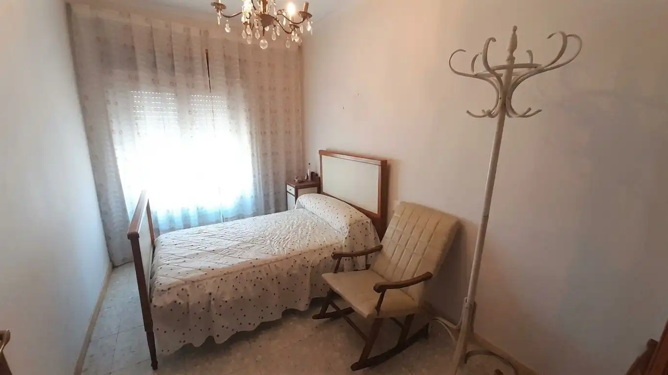 Habitación de Casa o chalet en venta en La Roda con Calefacción, Terraza y Trastero