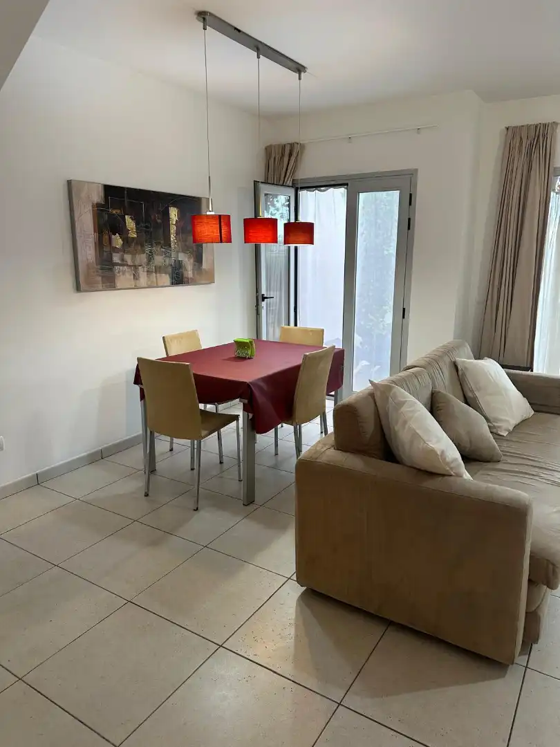 Comedor de Casa adosada de alquiler en Sant Josep de sa Talaia con Jardín privado, Terraza y Amueblado