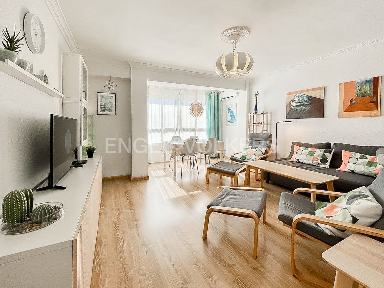 Sala d'estar de Apartament de lloguer en  Valencia Capital amb Aire condicionat, Calefacció i Parquet