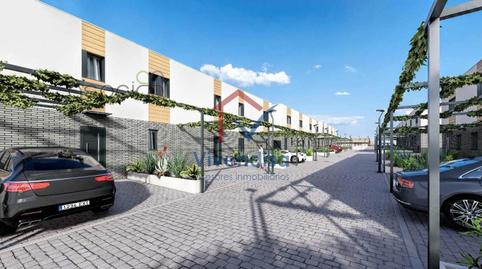 Foto 3 de Casa adosada en venta en Extremadura, 25, Marchamalo, Guadalajara