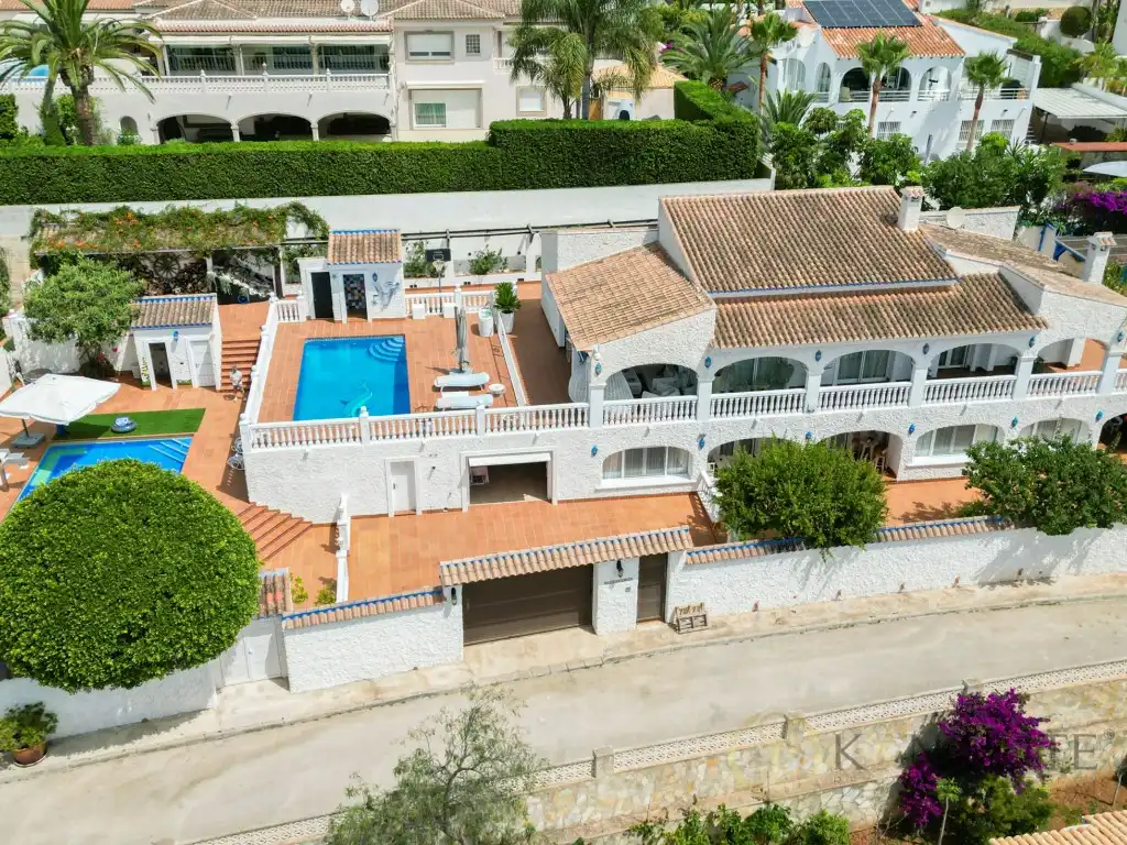 Vista exterior de Casa o chalet en venta en Moraira con Aire acondicionado, Jardín privado y Terraza