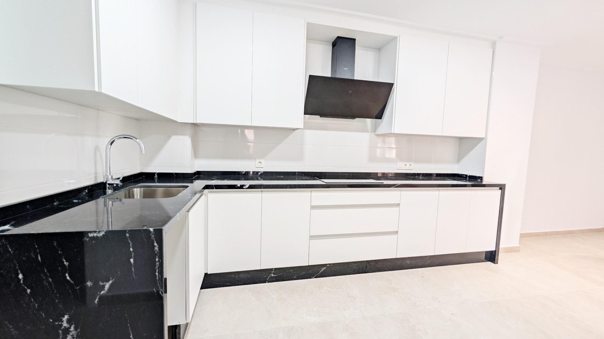 Kitchen of Flat for sale in Elche / Elx