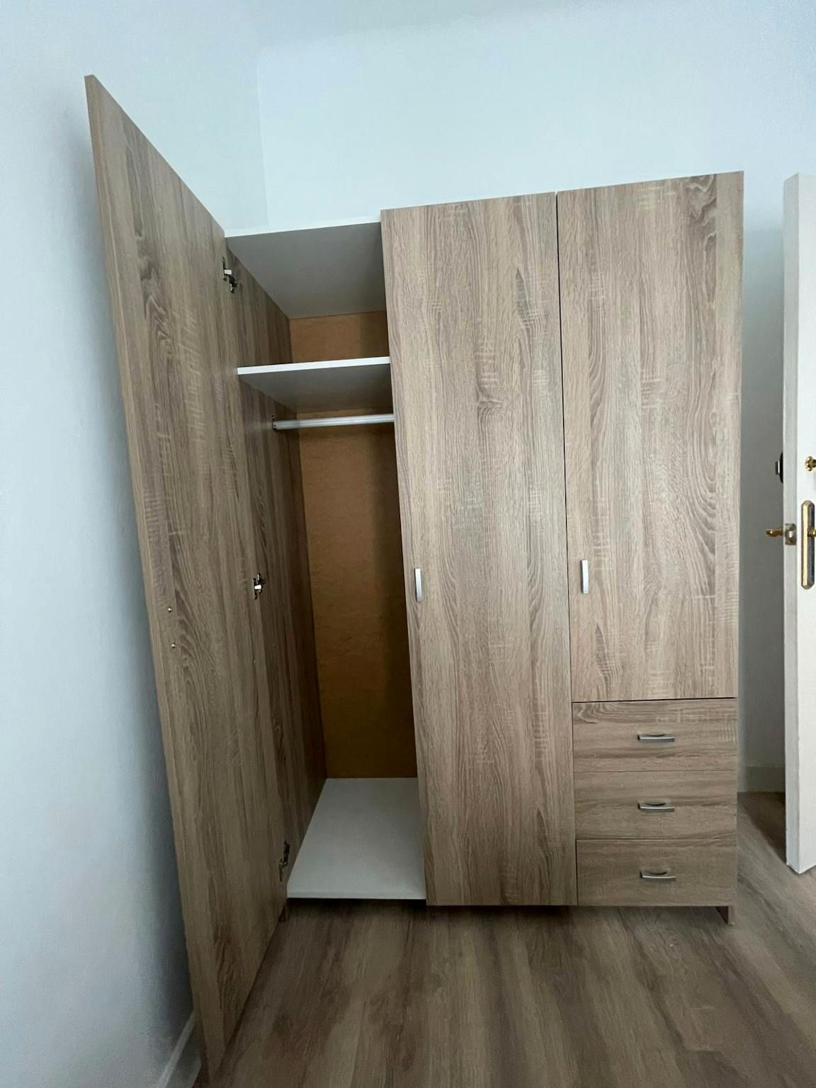 Dormitori de Pis per a compartir en  Barcelona Capital amb Calefacció i Rentadora