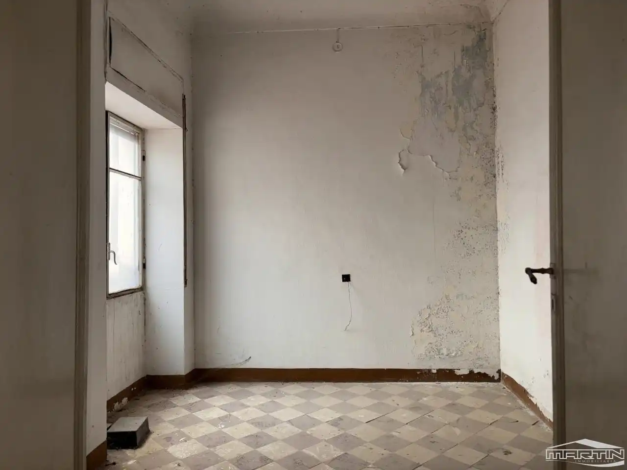 Edificio en venta en Cabra
