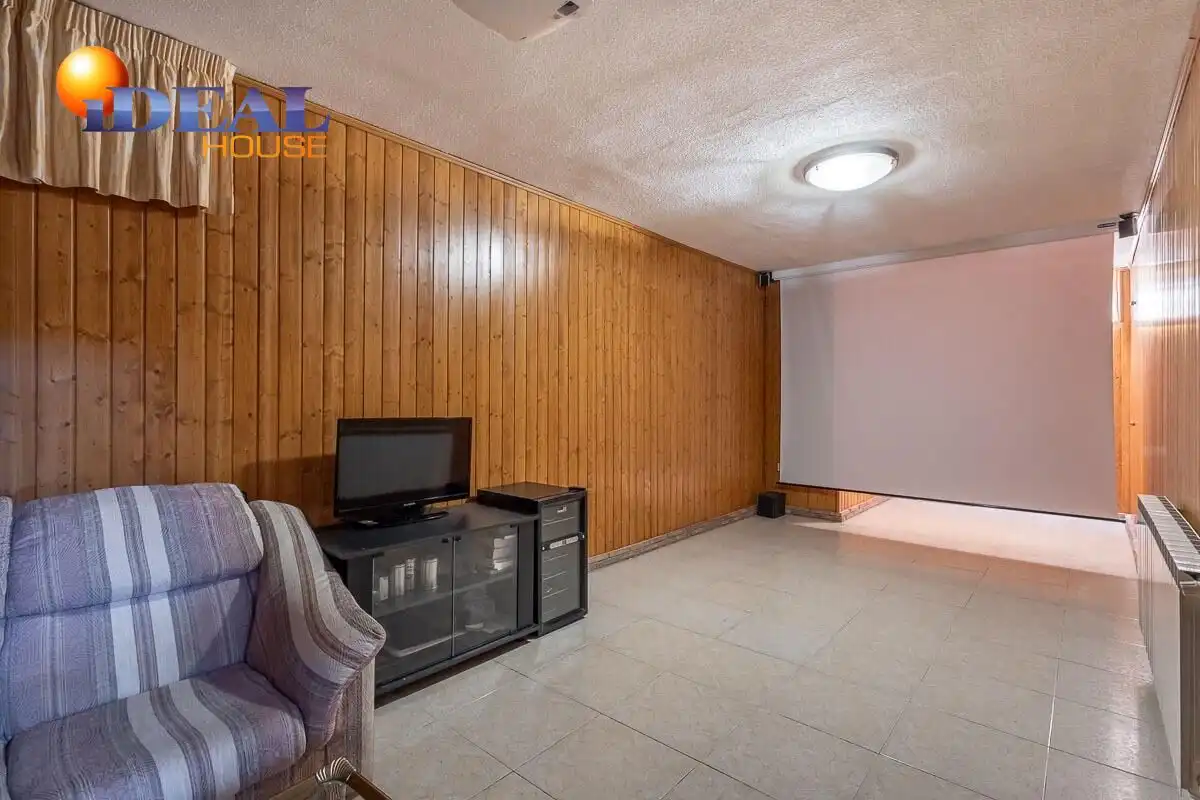 Casa o xalet en venda a Gójar