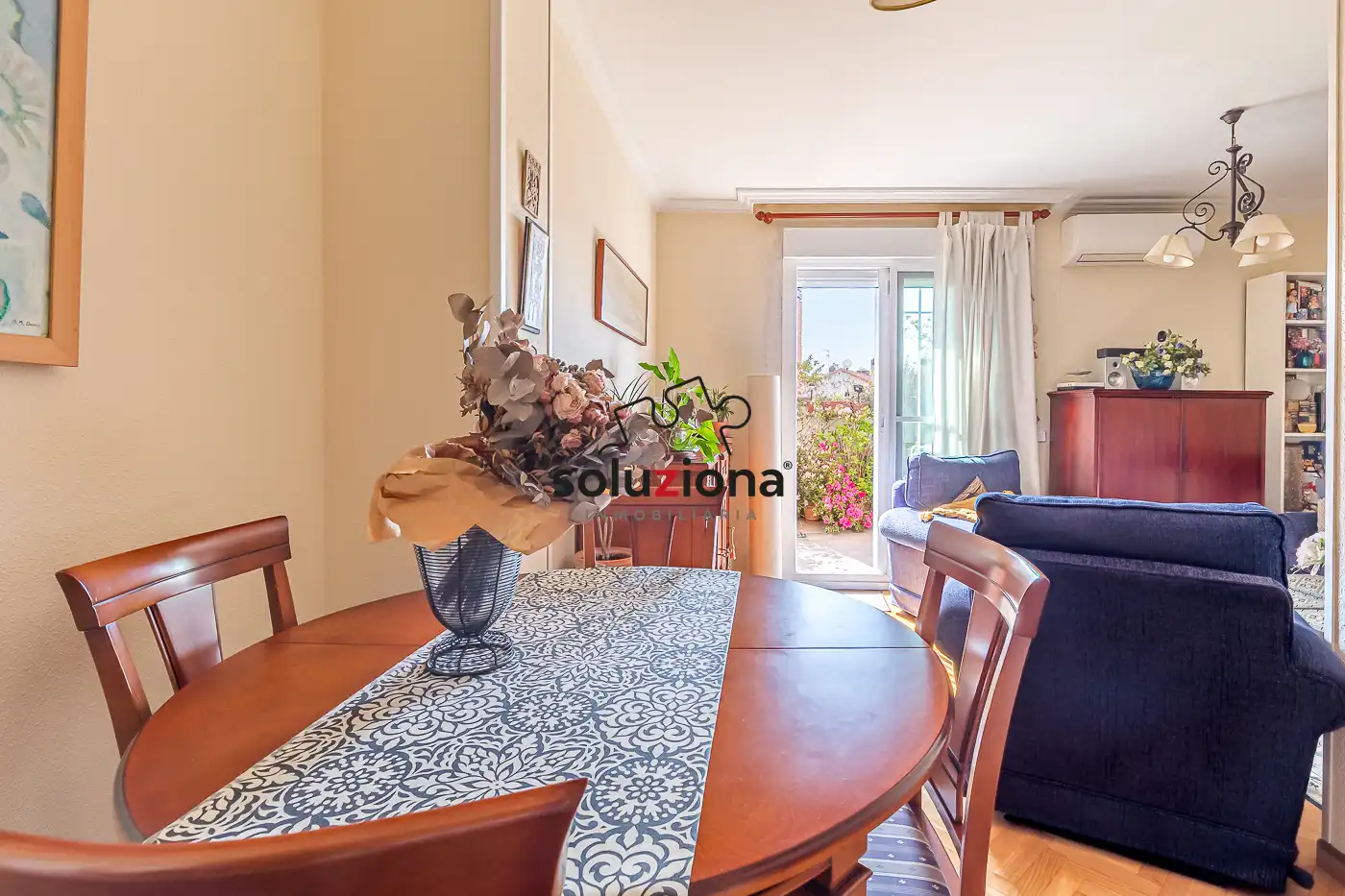 Comedor de Piso en venta en Getafe con Calefacción, Parquet y Terraza