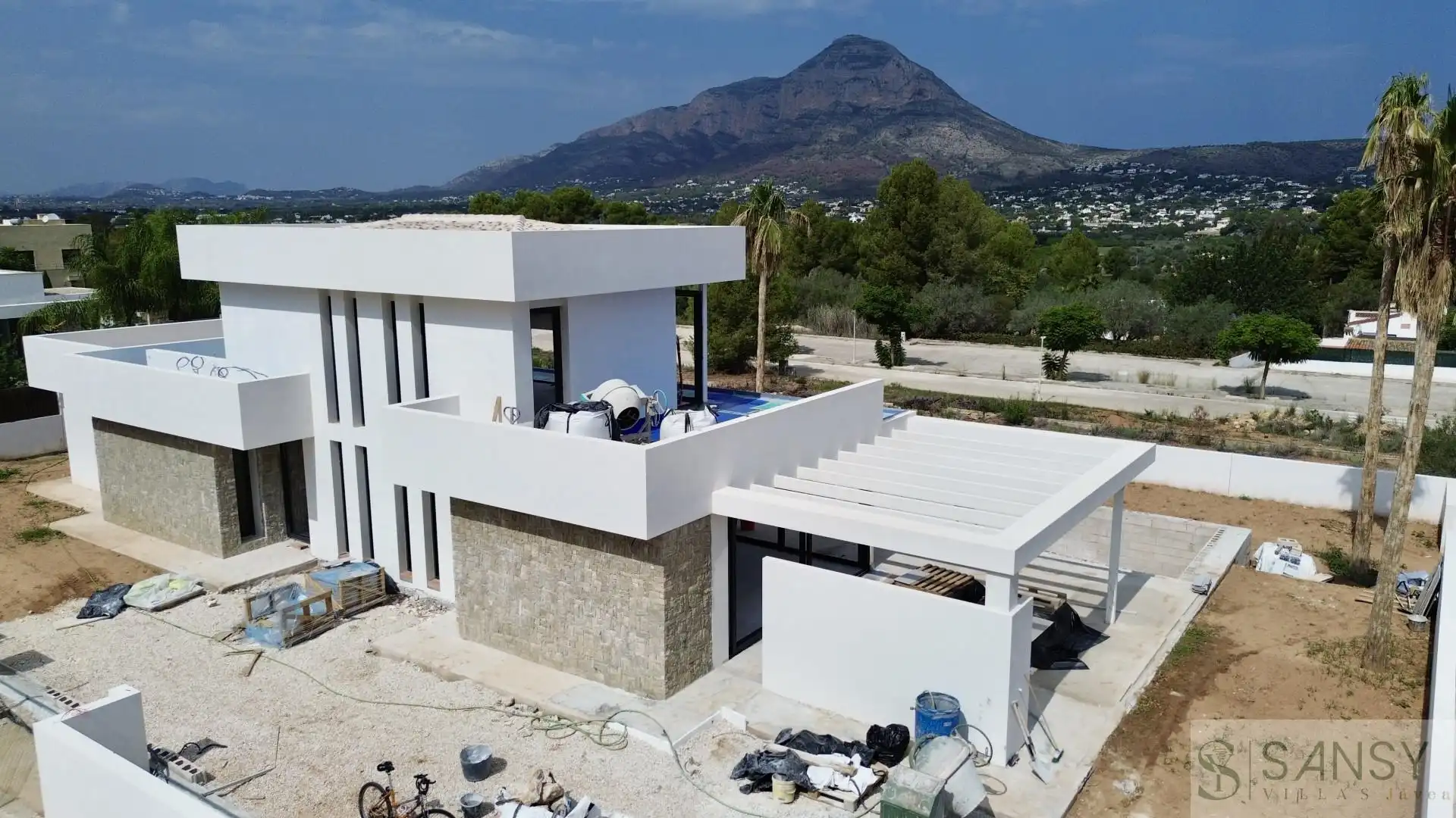 Chalet con piscina en venta en Centro ciudad, imagen 4