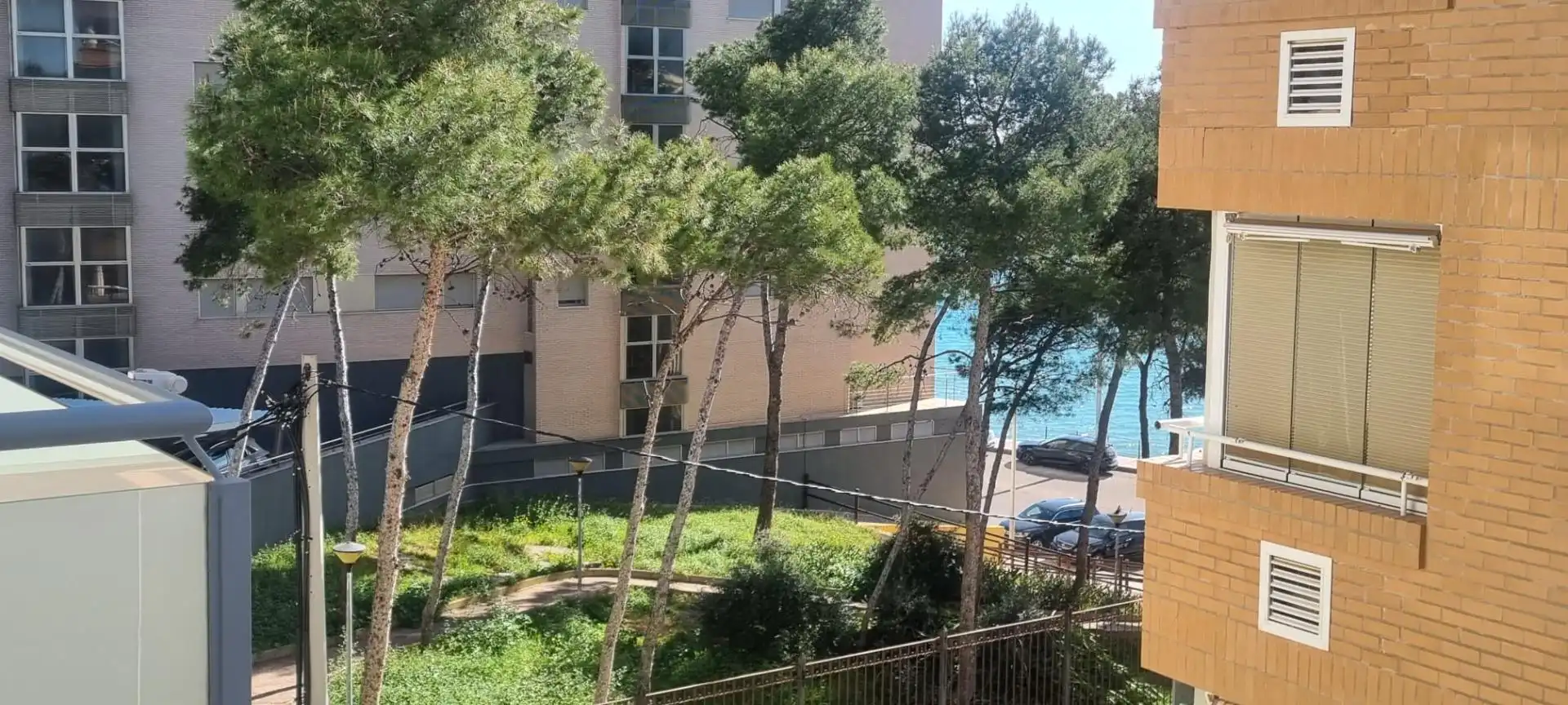 Vista exterior de Apartamento en venta en Oropesa del Mar / Orpesa con Aire acondicionado, Terraza y Amueblado