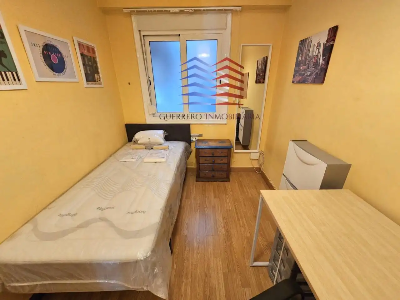 Bedroom of Flat for rent in Ourense Capital   with Heating, Furnished and Balcony