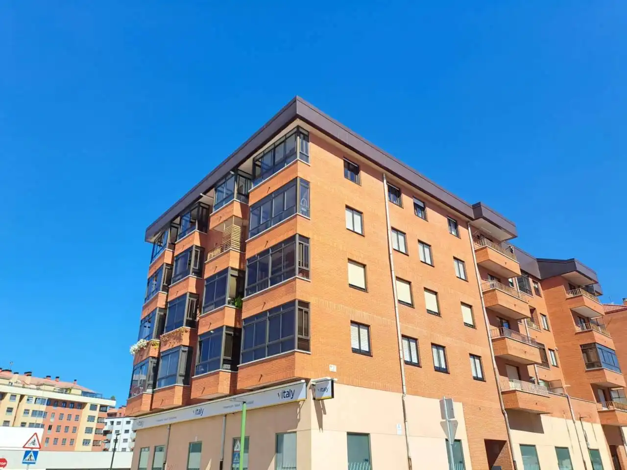 Pis amb ascensor de lloguer a Plaza Cádiz