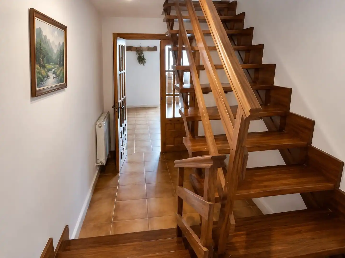 Finca rústica en venta en Valle de Losa con Jardín privado, Amueblado y Alarma