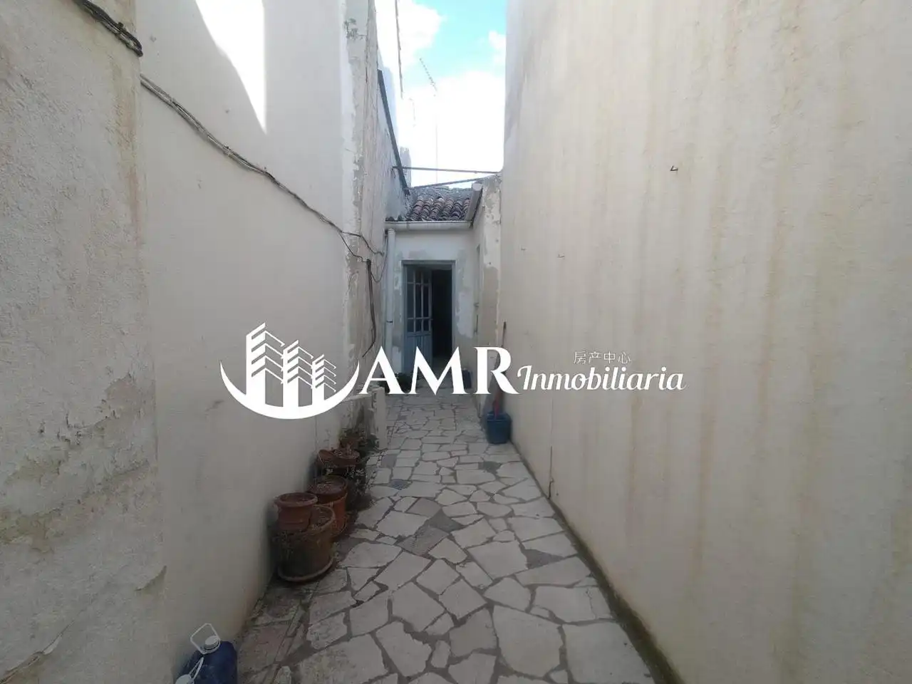 Exterior view of Houses for sale in Colmenar de Oreja  with Storage room and Furnished