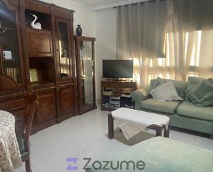 Living room of Flat to rent in Ingenio  with Terrace, Oven and TV