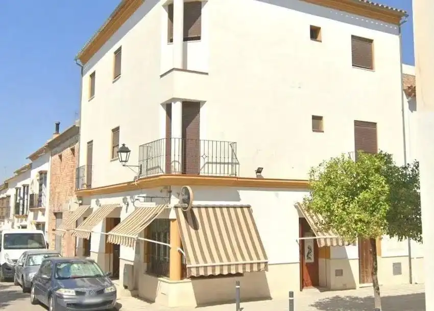 Vista exterior de Piso en venta en Osuna