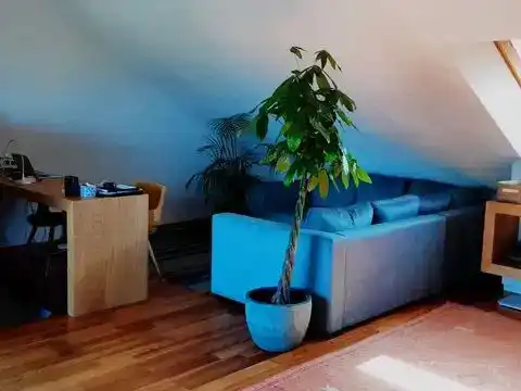 Sala d'estar de Pis de lloguer en Nigrán amb Jardí privat, Parquet i Moblat
