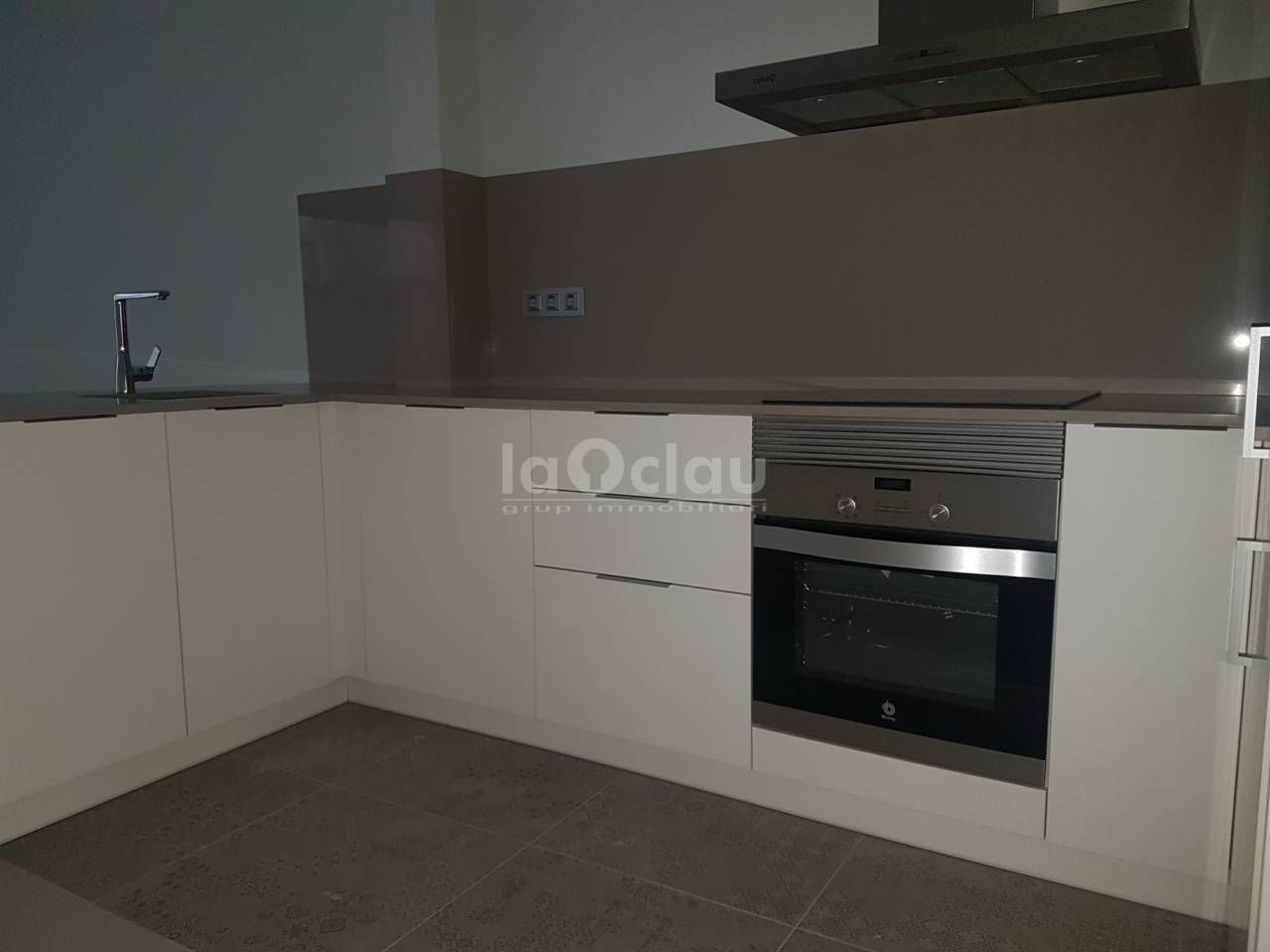 Kitchen of Attic for sale in Vic  with Balcony