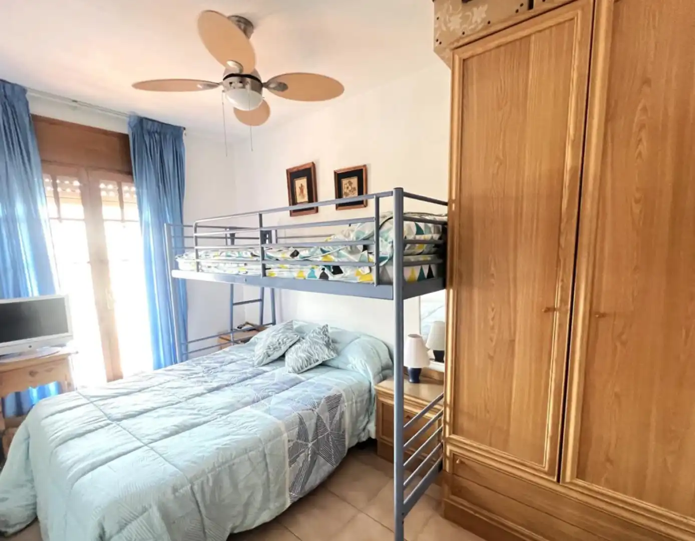 Dormitori de Casa adosada en venda en Arenys de Mar amb Terrassa