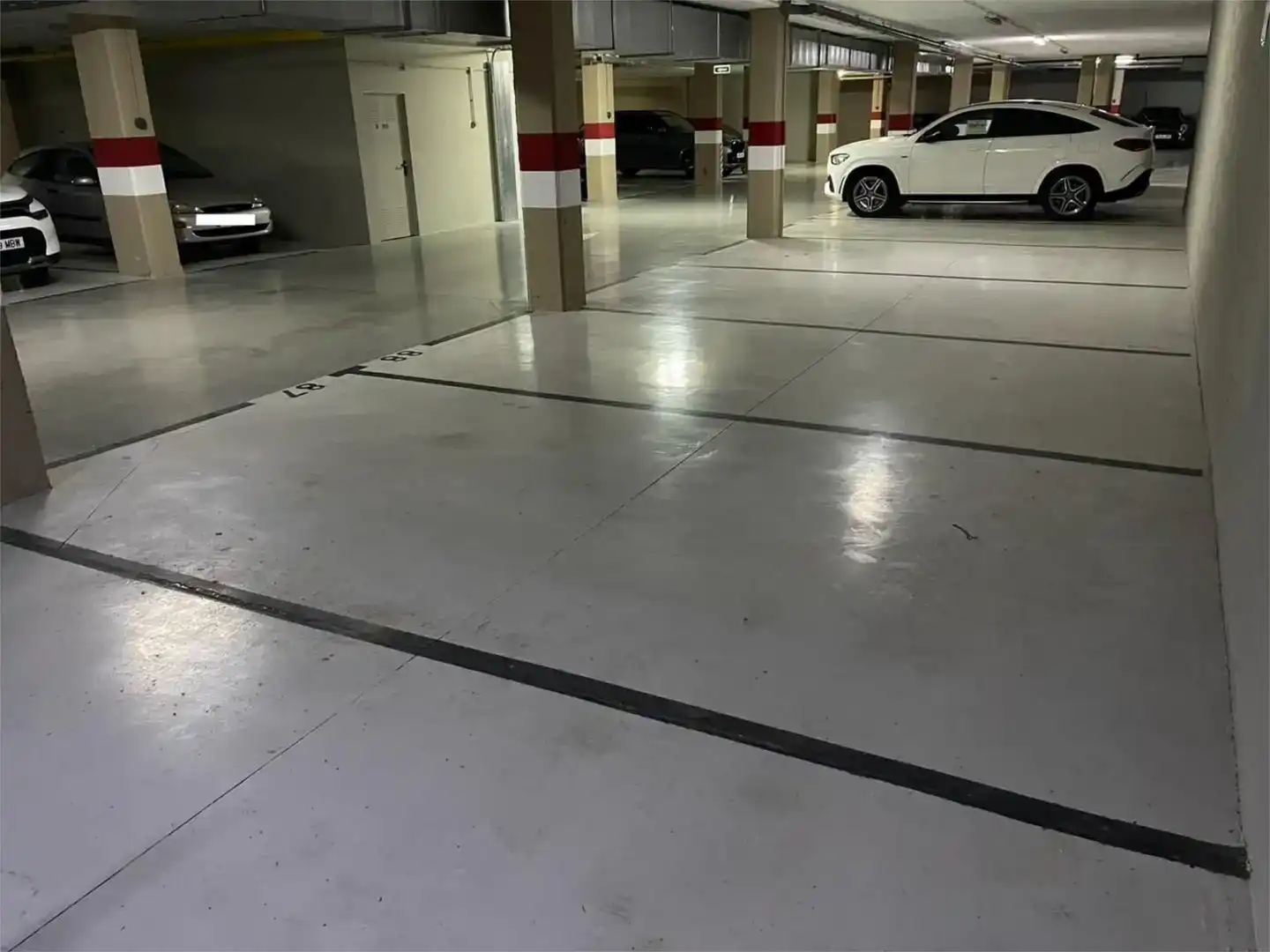 Parkplatz von Garage zur Miete in Valencia