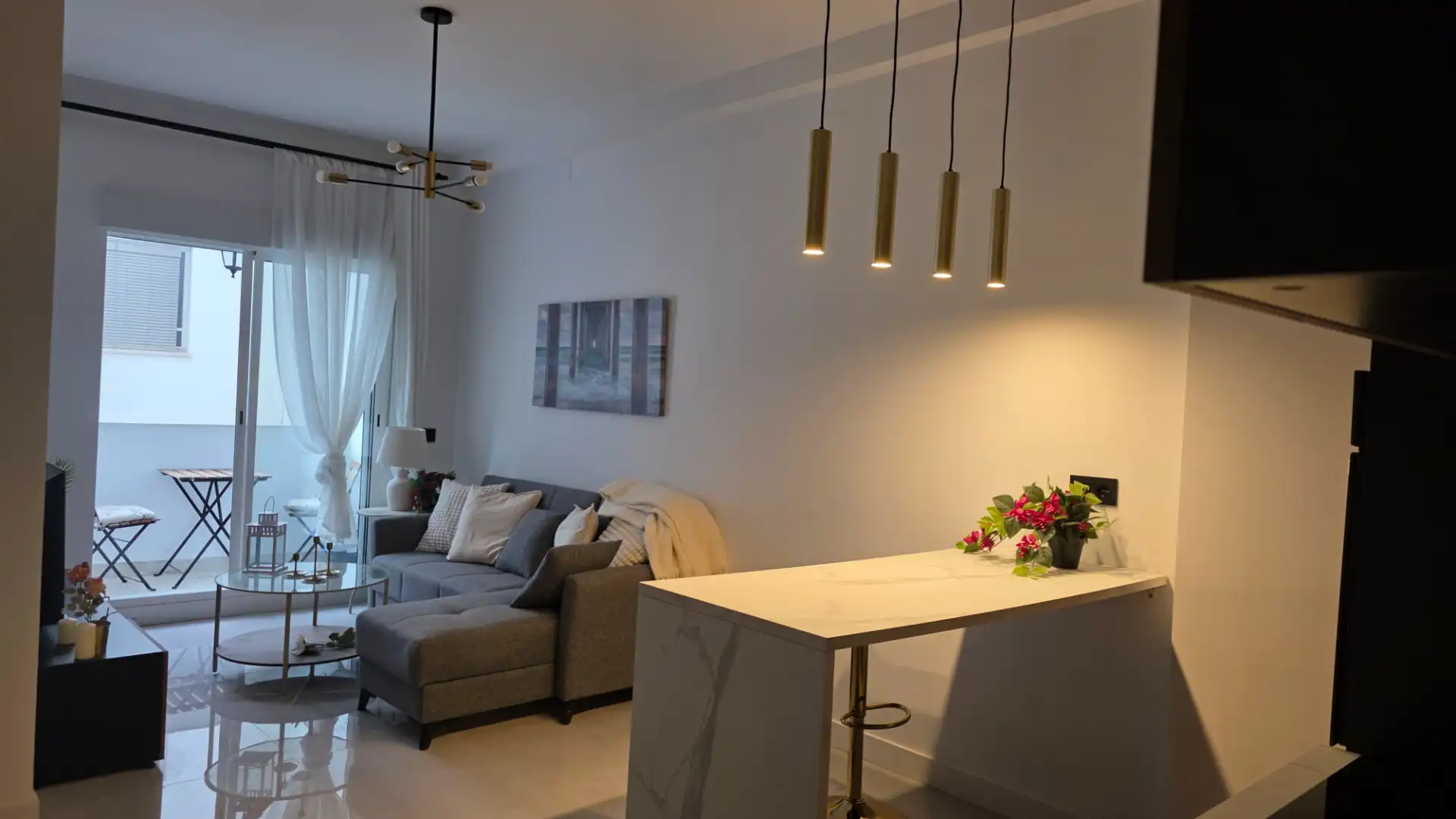 Sala de estar de Piso en venta en Ubrique con Terraza y Amueblado
