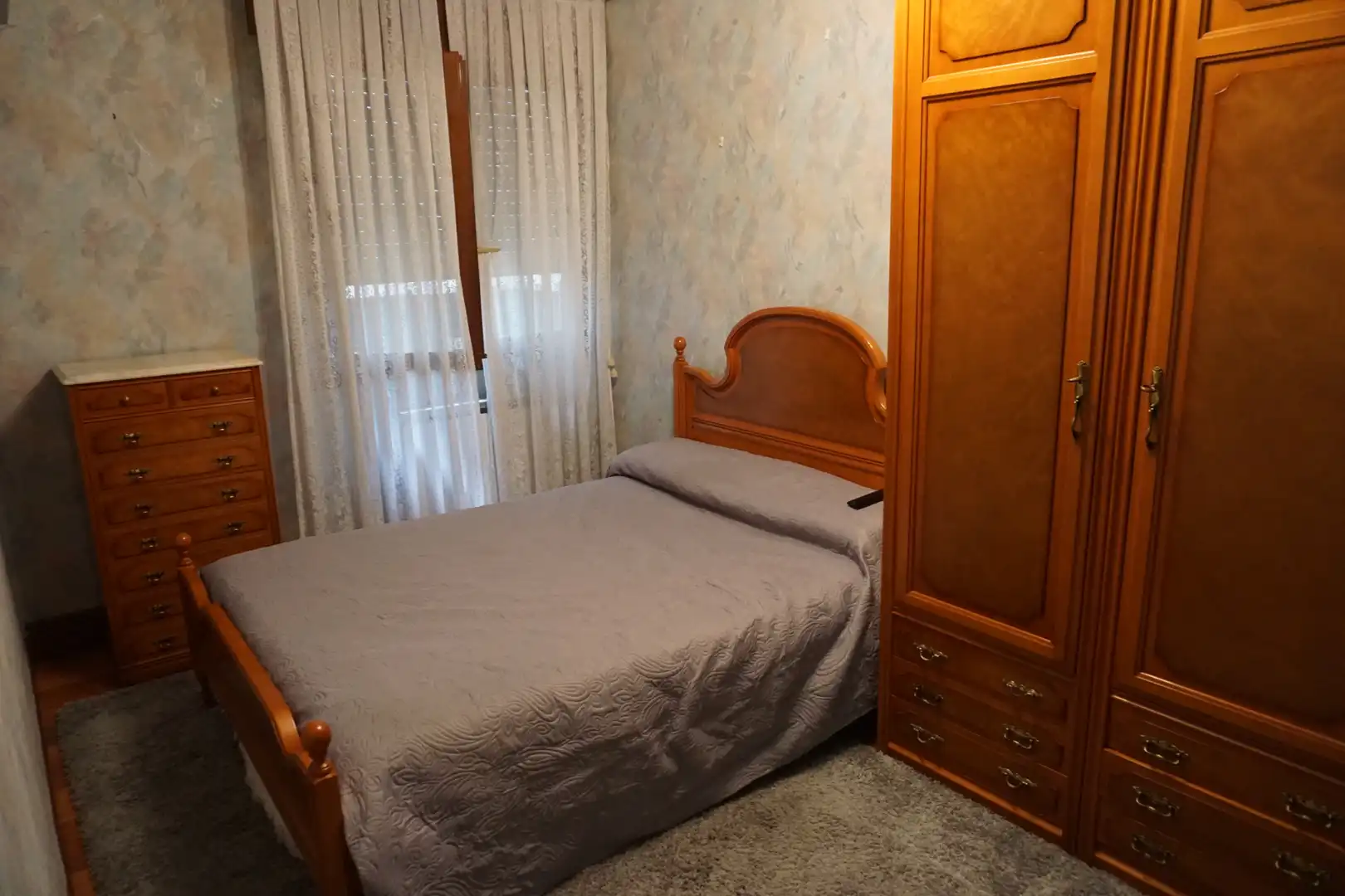 Habitación de Piso en venta en Ugao- Miraballes con Calefacción, Terraza y Trastero