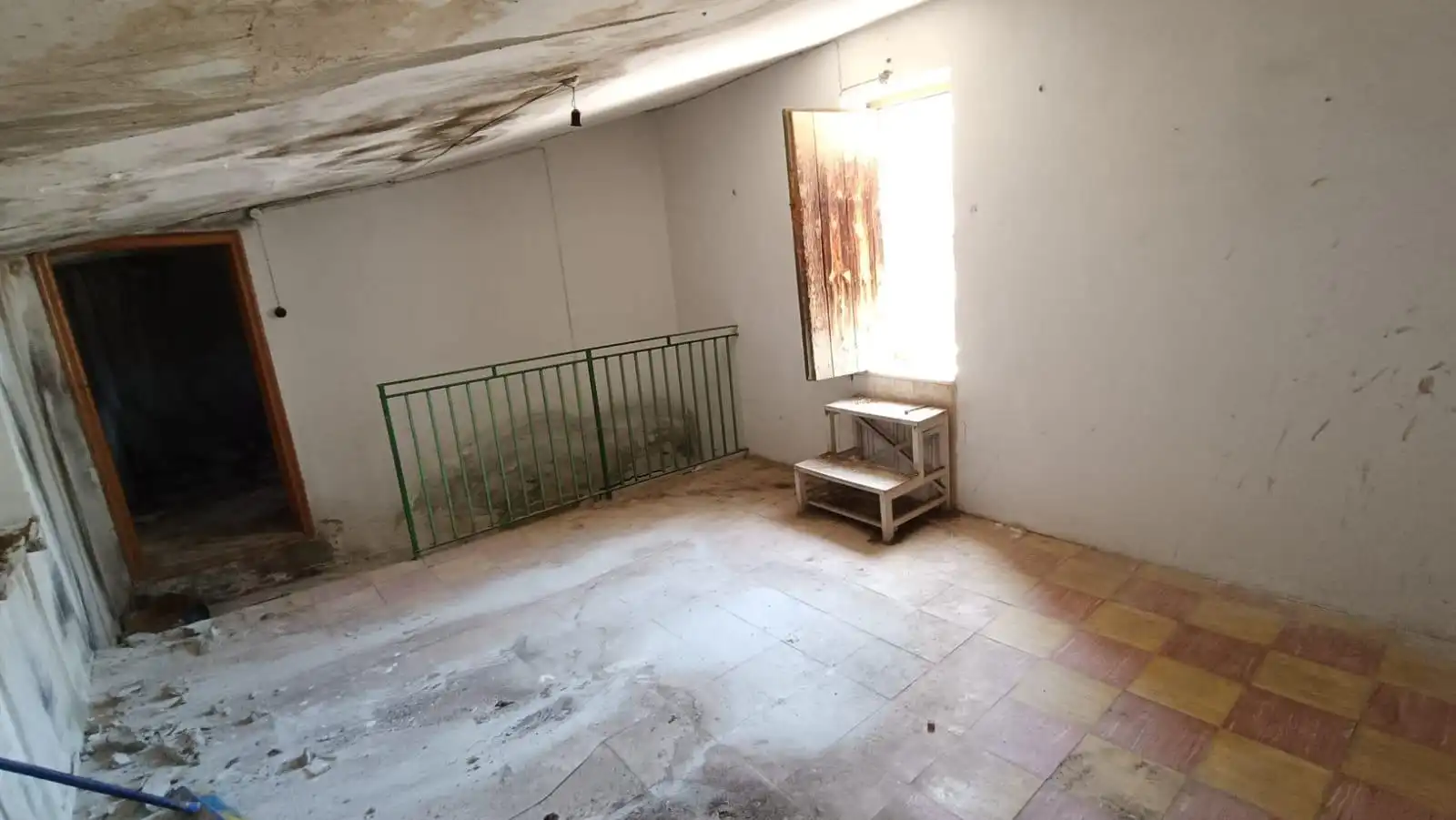 Detached homes for sale in Baza  with Terrace and Balcony