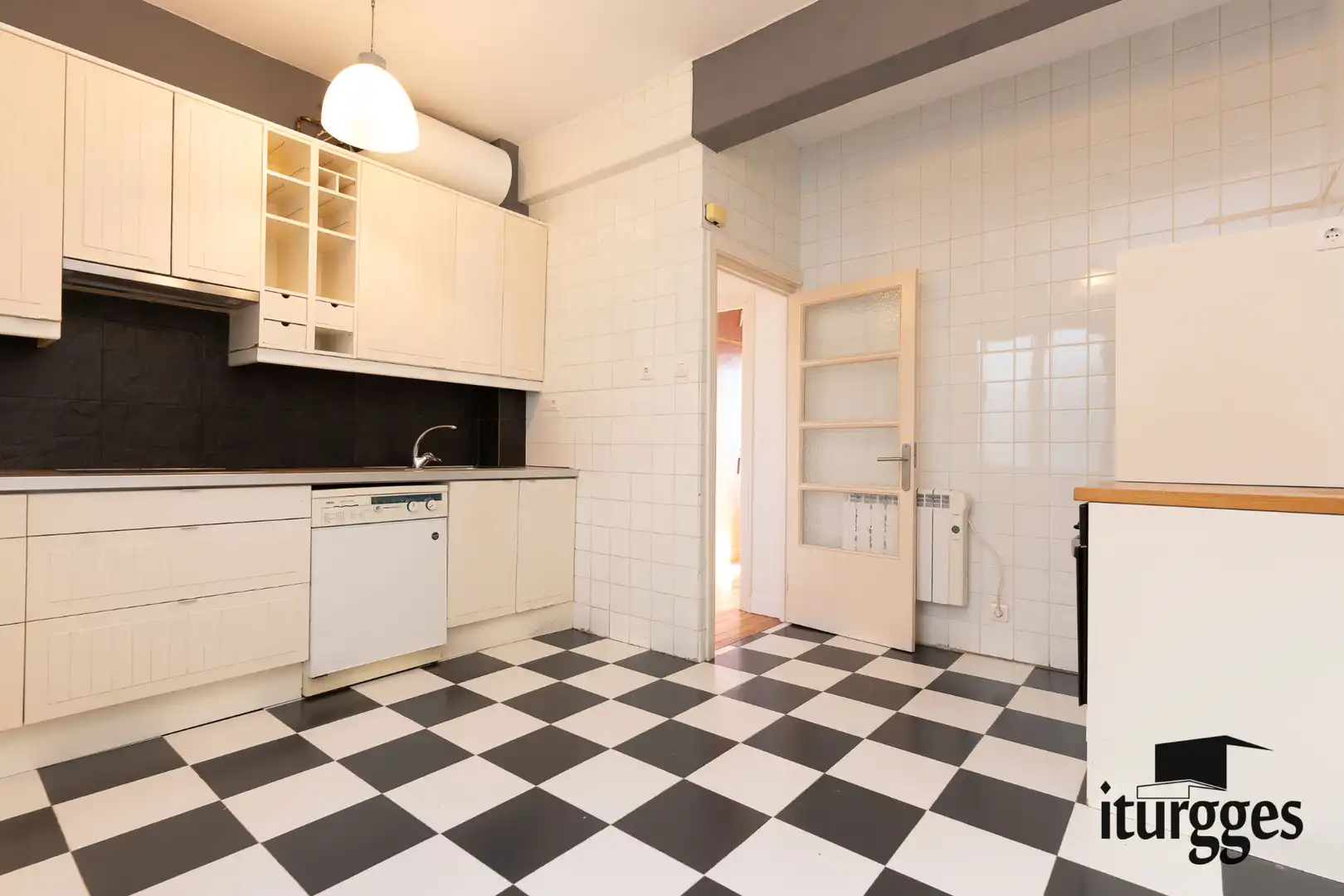 Cocina de Piso en venta en Gernika-Lumo con Calefacción y Internet