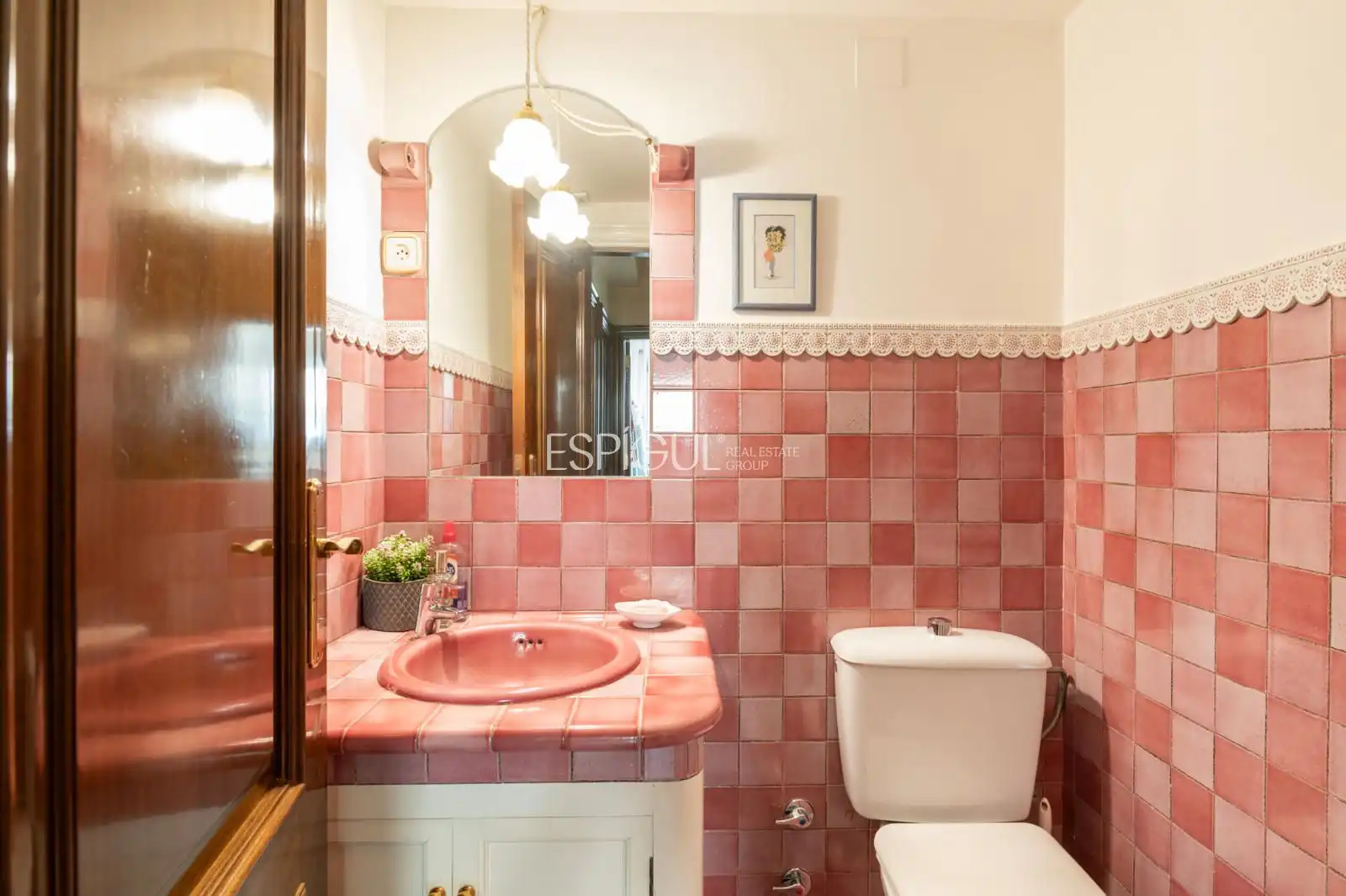 Bathroom of Houses for sale in Sant Cugat del Vallès  with Air Conditioner, Heating and Parquet flooring