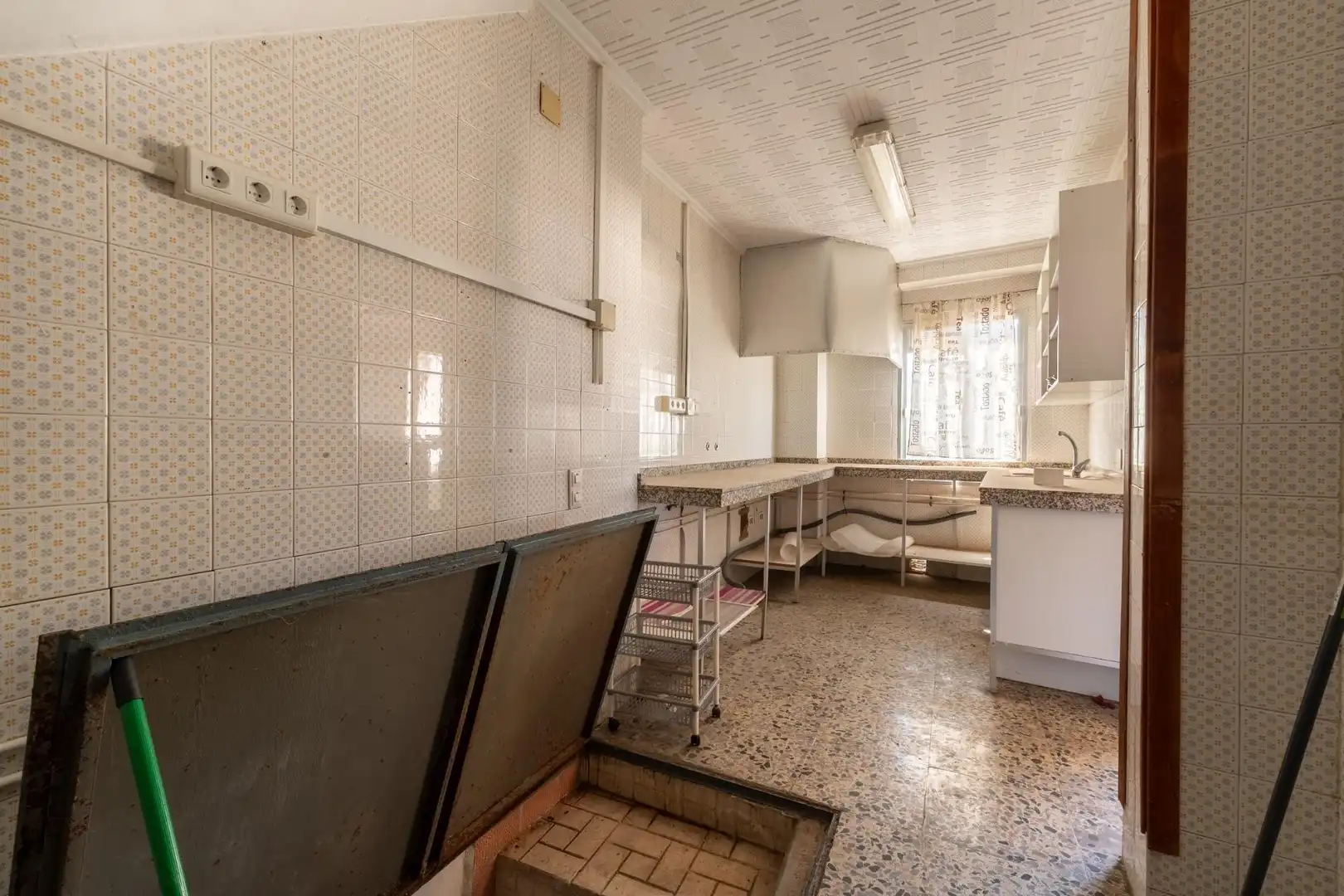 Cuina de Edifici en venda en Algarrobo