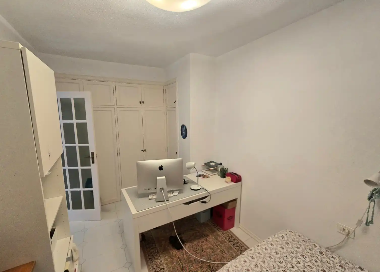 Habitación de Piso en venta en El Rosario con Amueblado y Piscina comunitaria