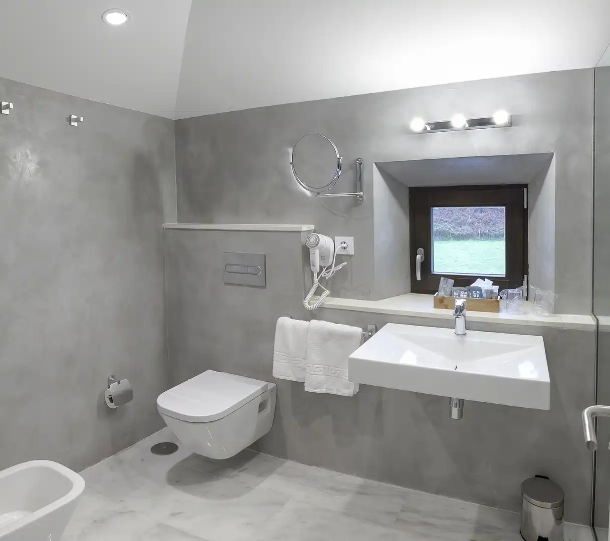 Edificio en venta en Luarca - Camino de Portizuelo, Valdés - Luarca