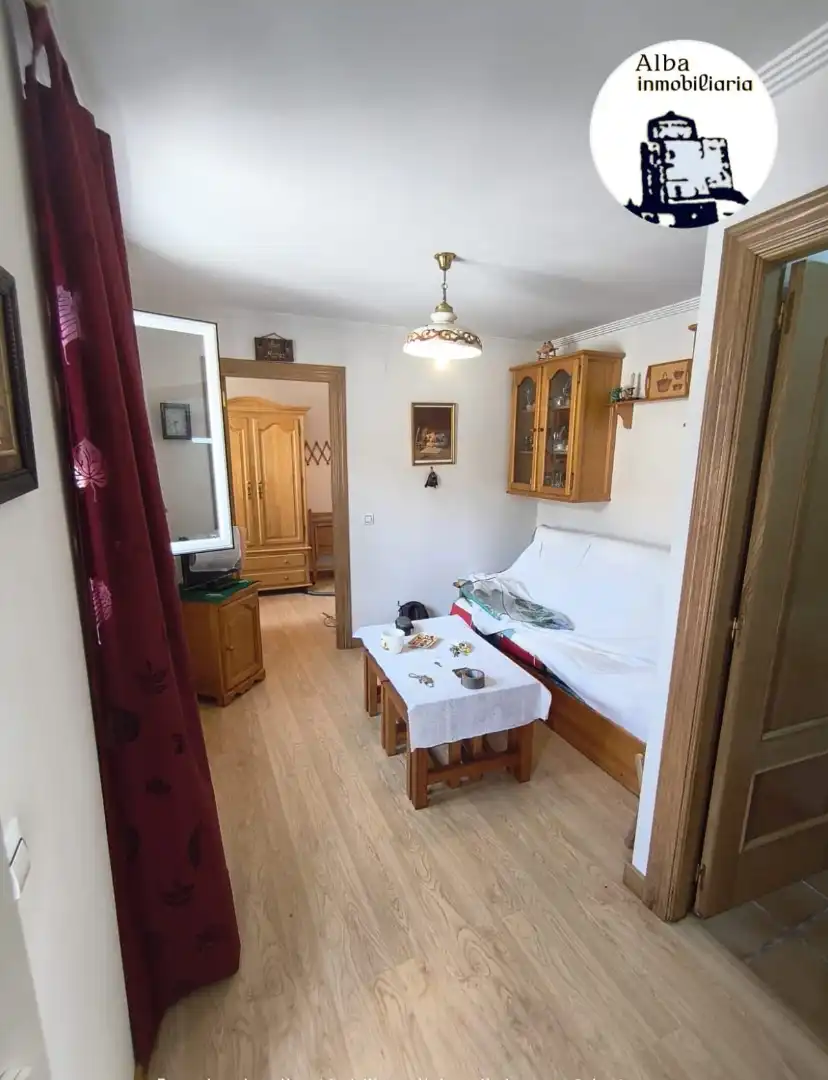 Sala d'estar de Casa o xalet en venda en Galinduste amb Moblat