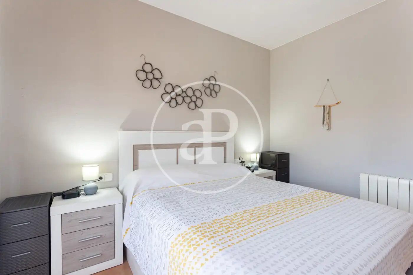 Habitación de Casa o chalet en venta en Rubí con Aire acondicionado, Calefacción y Jardín privado