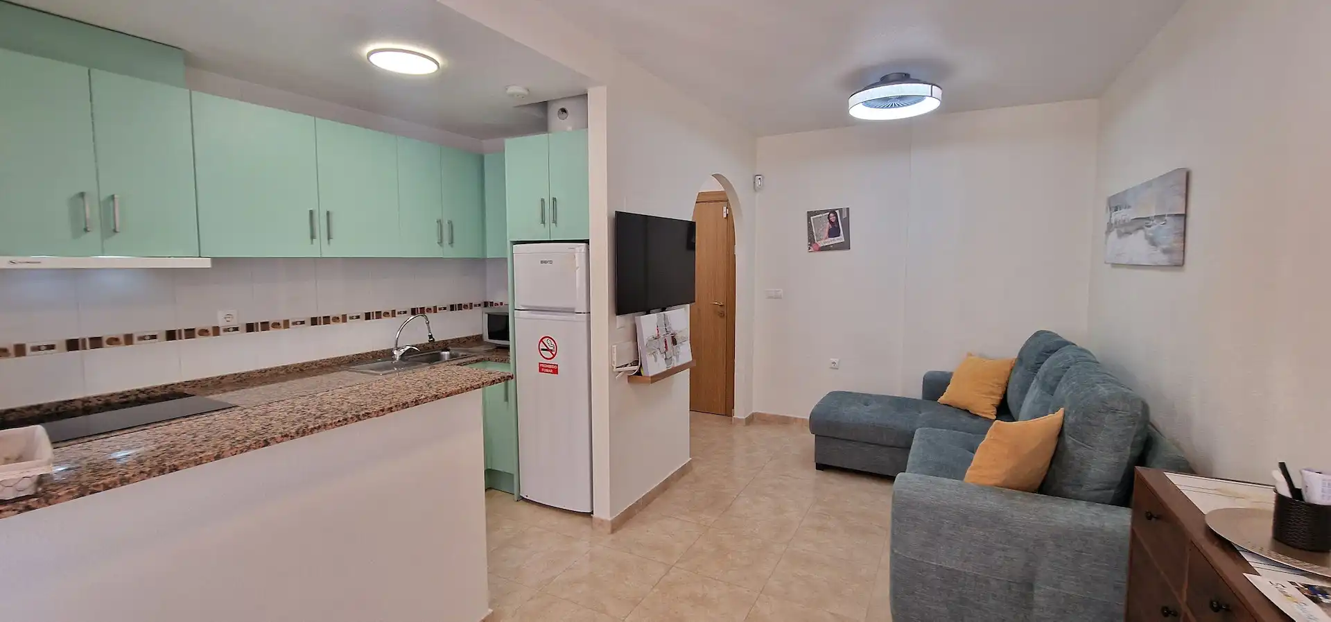 Mini appartamento con terrazza in affitto a Calle Fuensanta 54, imagen 4