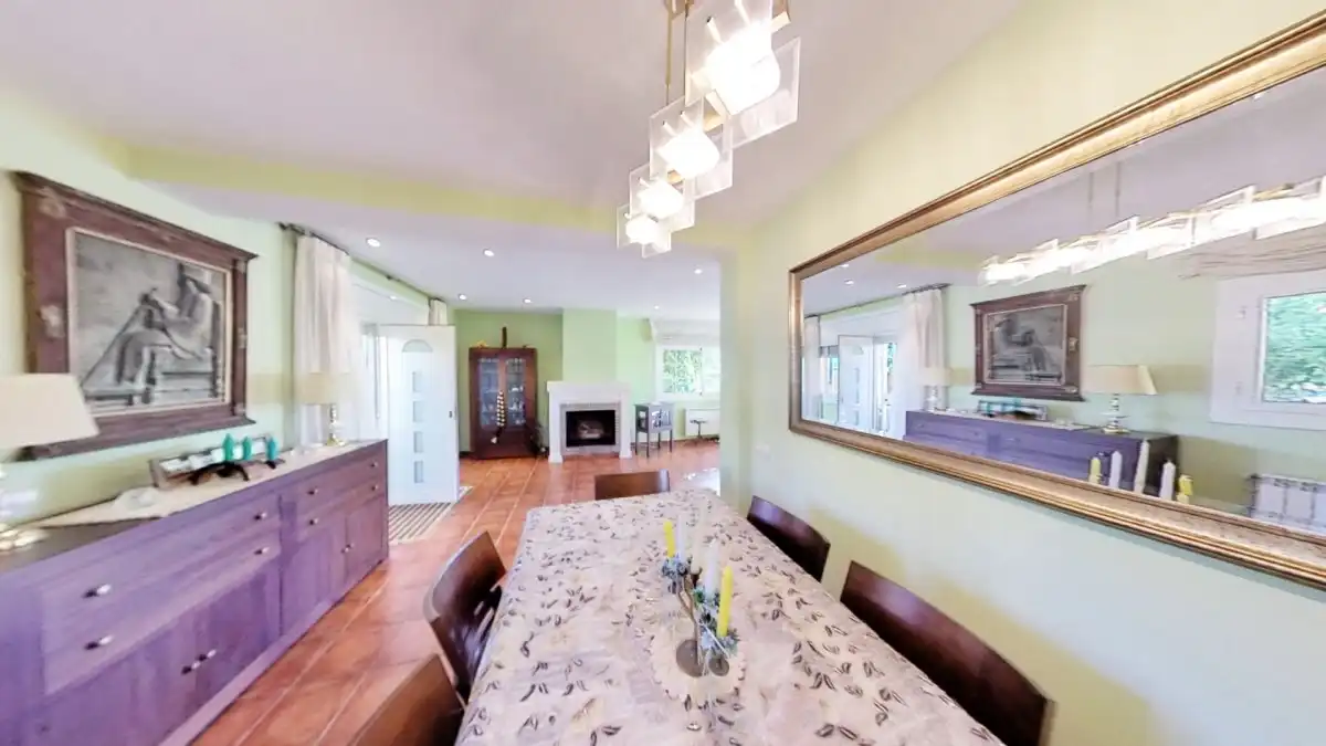 Houses for sale in Avenida MONTSENY, Mas d'En Serra - Els Cards