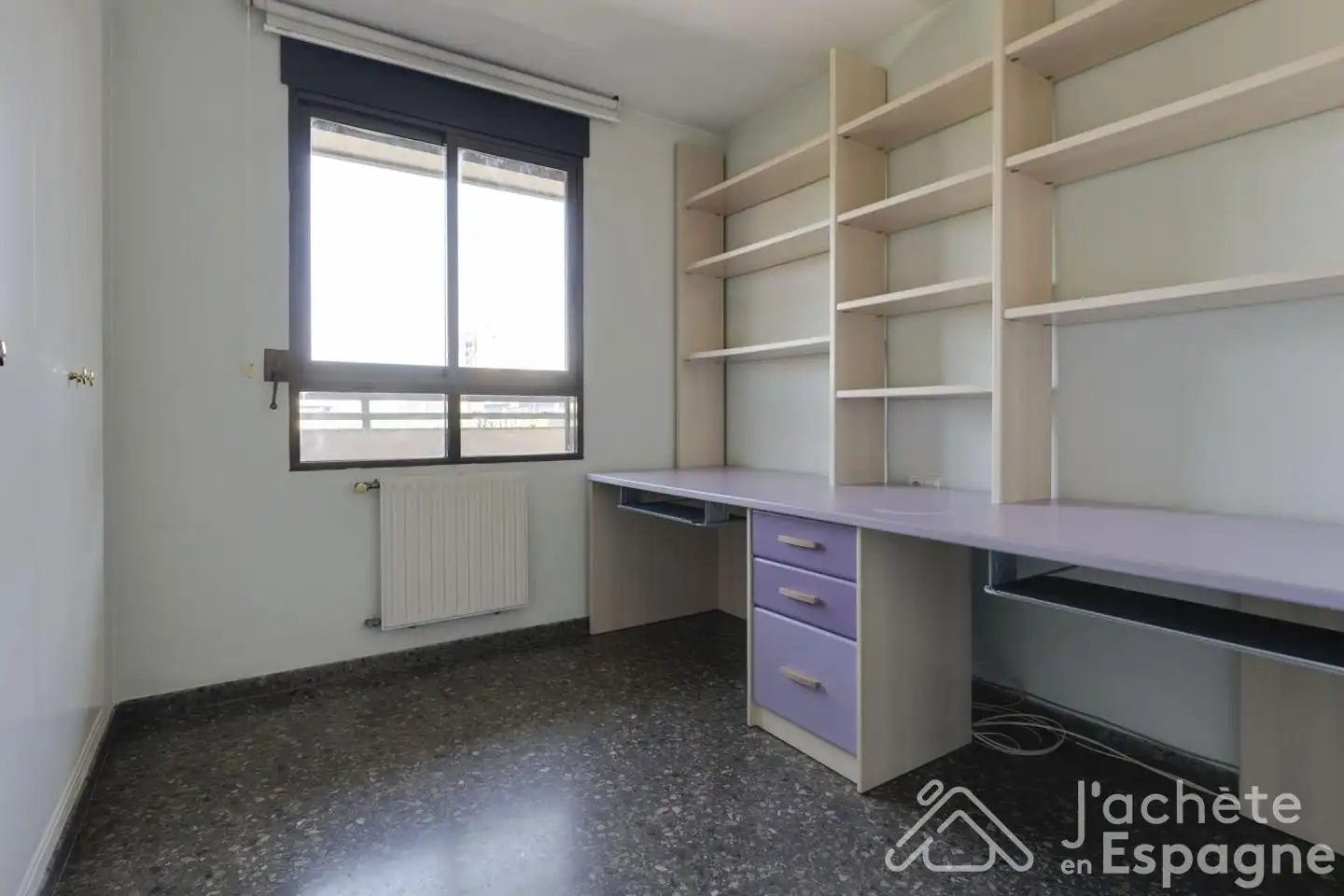 Maisonette zum Verkauf in Valencia mit Klimaanlage, Heizung und Terrasse