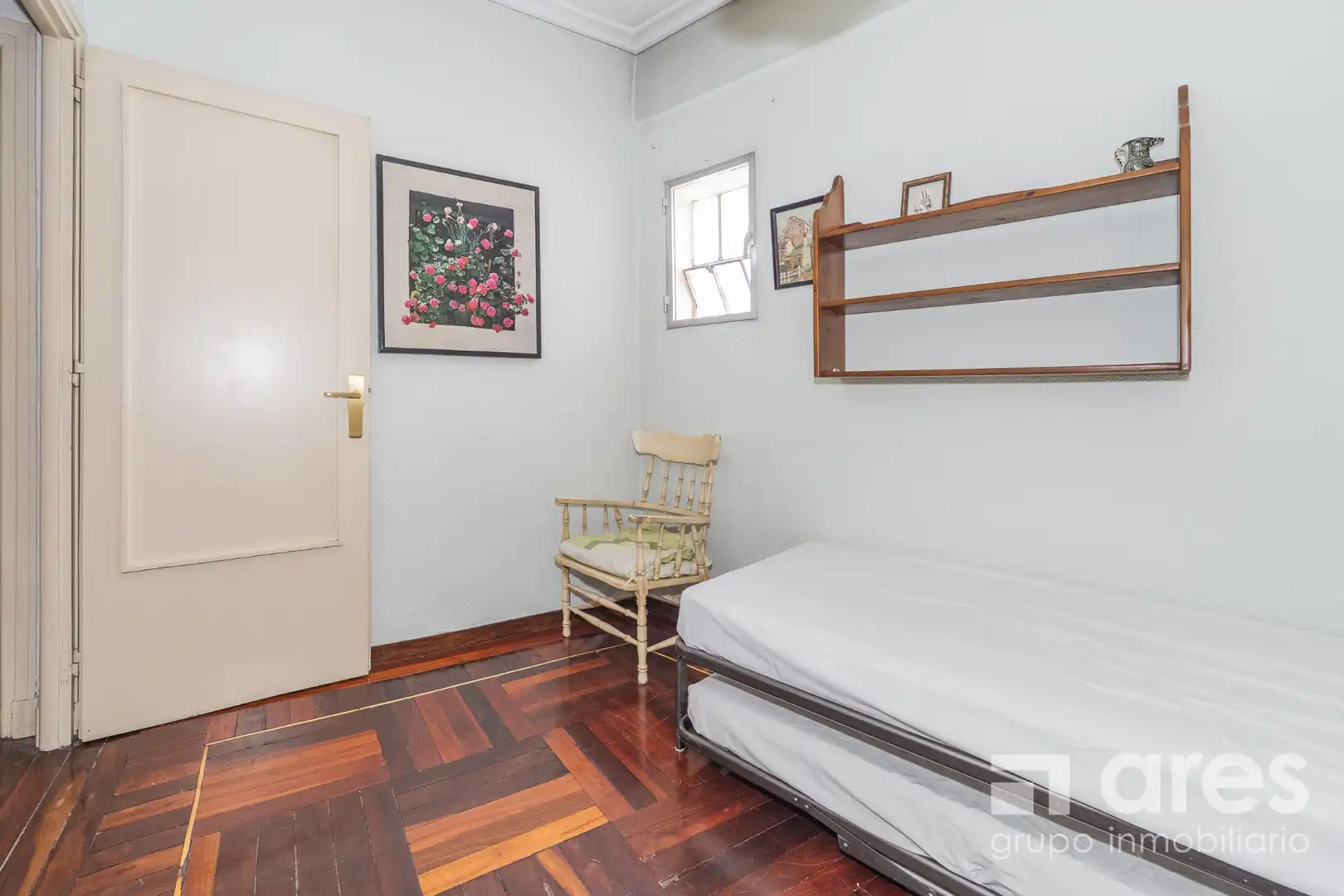 Schlafzimmer von Wohnung zum Verkauf in Madrid mit Heizung