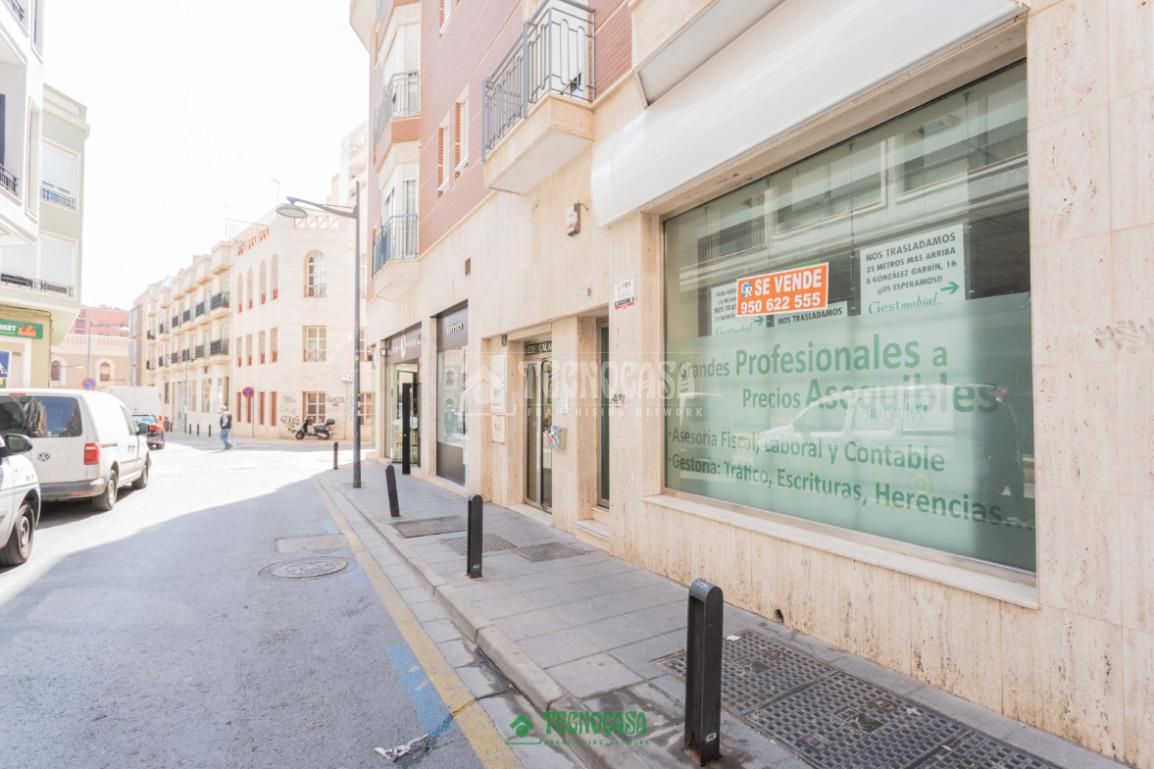 Exterior view of Premises for sale in  Almería Capital
