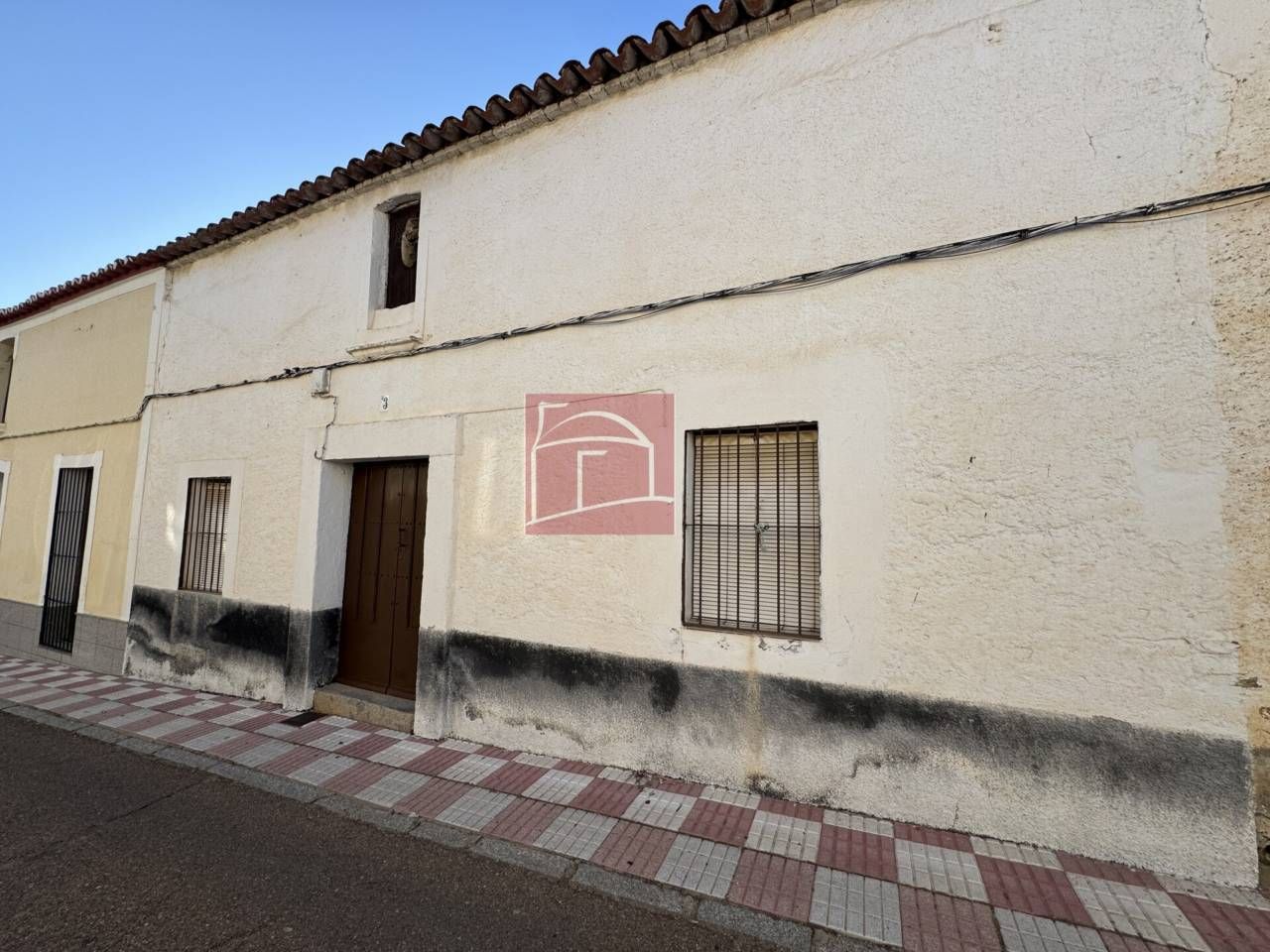Vista exterior de Casa o xalet en venda en Campanario amb Terrassa