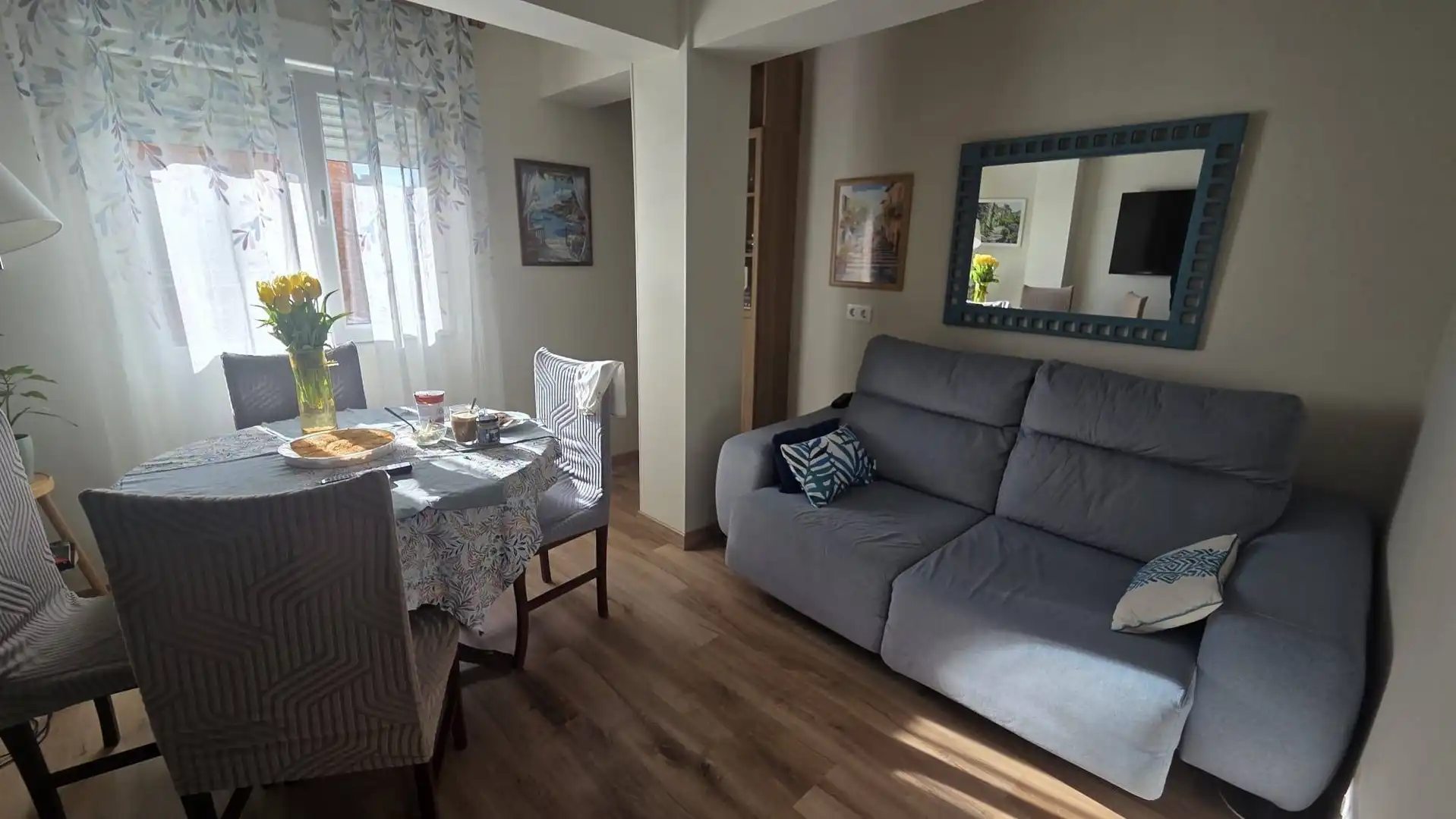 Living room of Flat for sale in Sagunto / Sagunt  with Air Conditioner, Storage room and Furnished