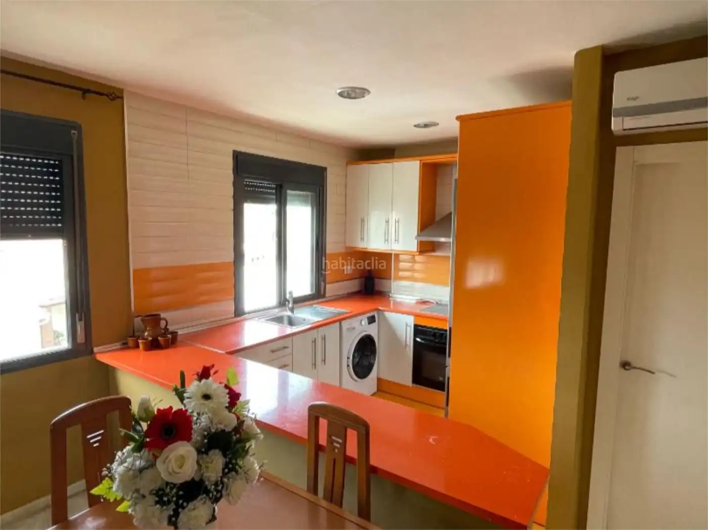 Flat with lift for sale in Calle Zagales 20, imagen 4