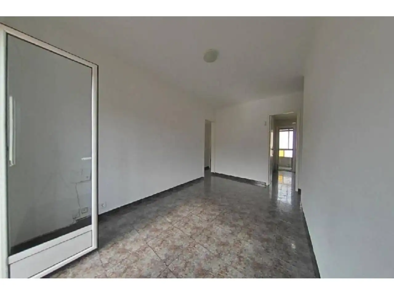 Wohnzimmer von Wohnung zum Verkauf in Sabadell mit Balkon