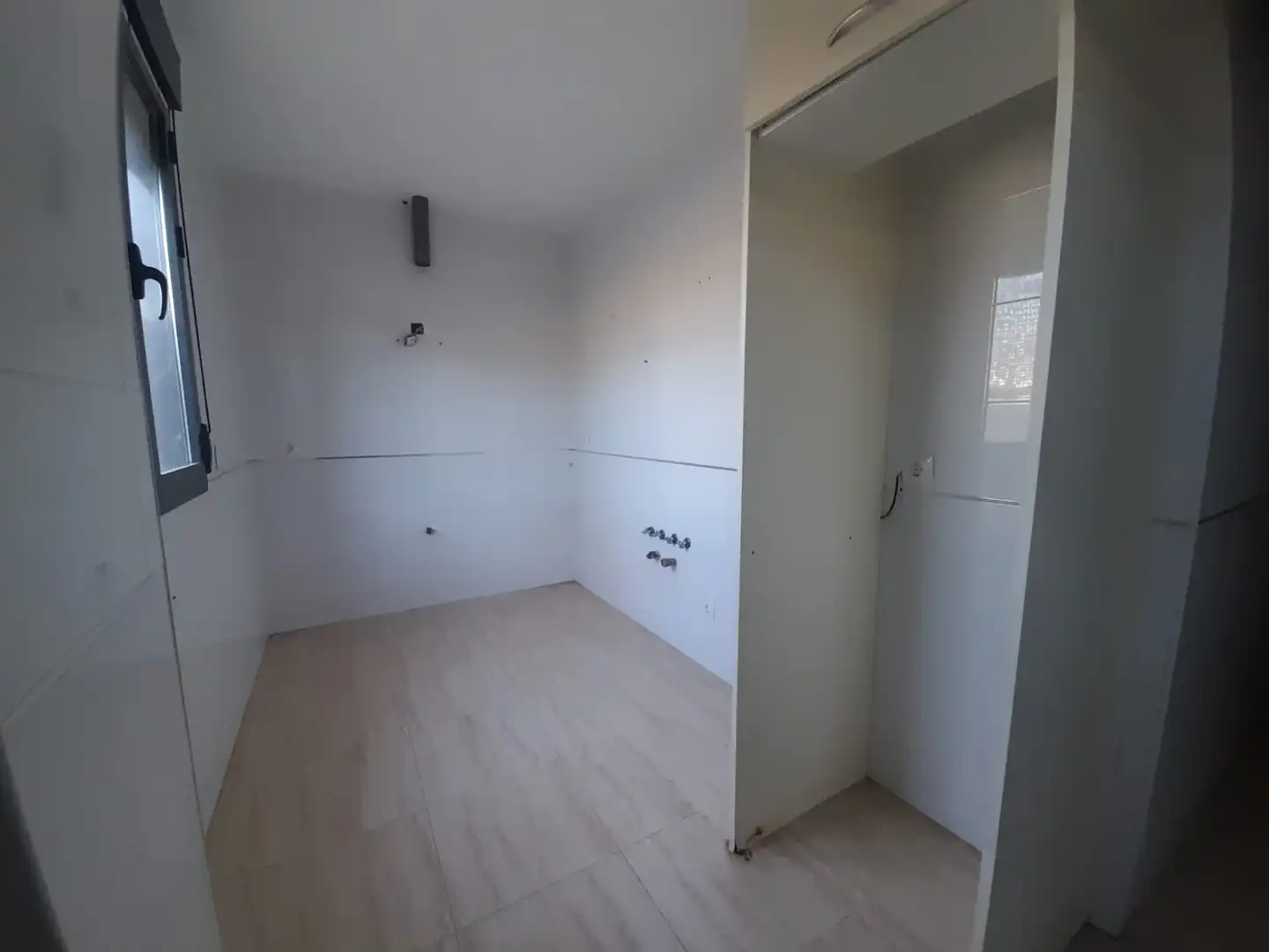 Planta baja en venta en Puertollano con Calefacción, Trastero y Piscina comunitaria