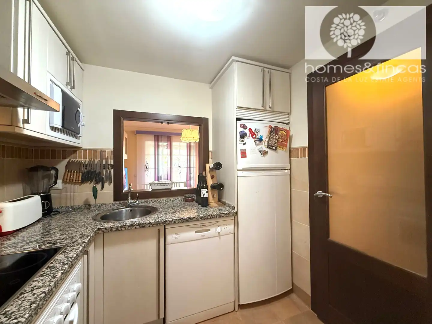 Kitchen of Flat for sale in Ayamonte  with Air Conditioner, Terrace and Furnished