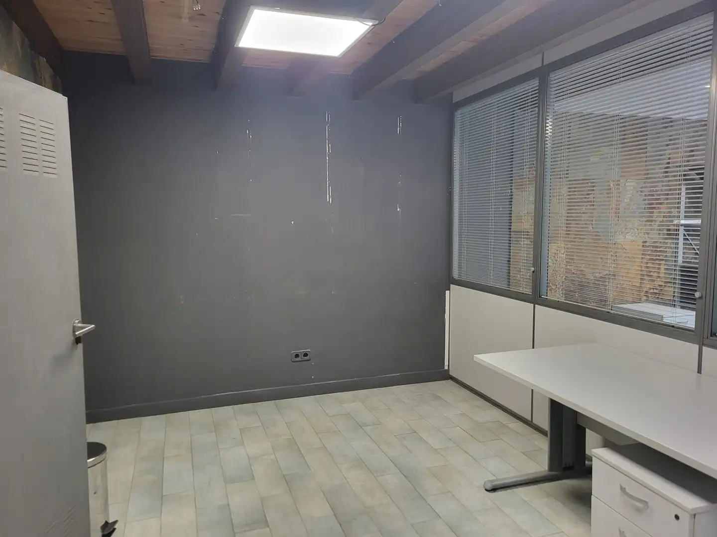 Commercial properties for rent in  Pamplona / Iruña  with Air Conditioner, Heating and Furnished
